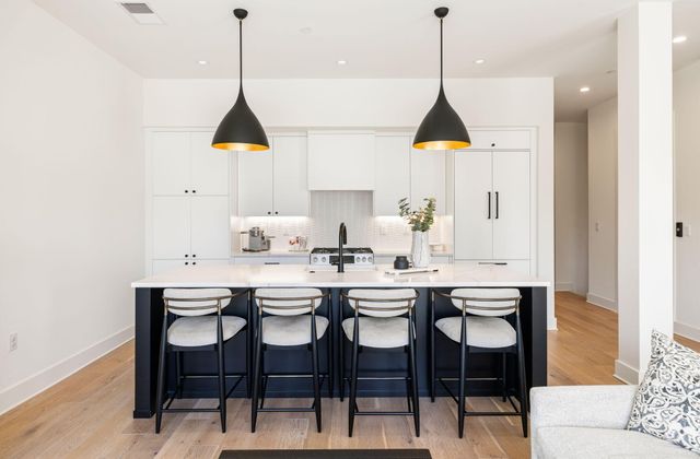 508 Helmsman Street, Charleston, SC 29492