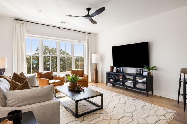 508 Helmsman Street, Charleston, SC 29492