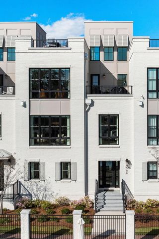 508 Helmsman Street, Charleston, SC 29492