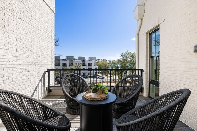 508 Helmsman Street, Charleston, SC 29492