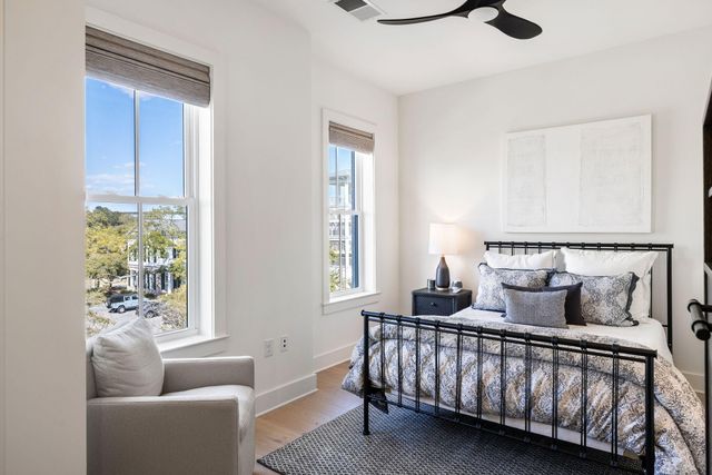 508 Helmsman Street, Charleston, SC 29492