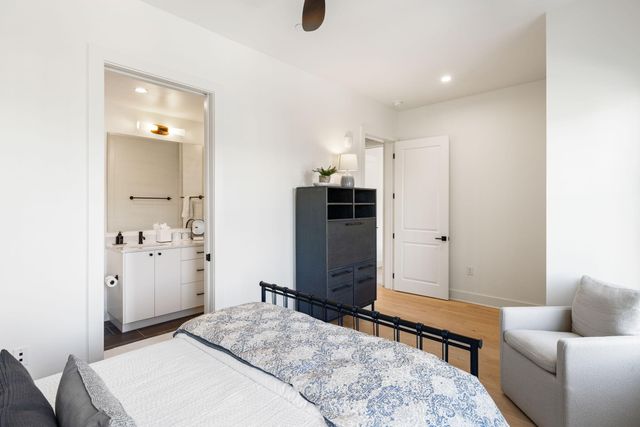 508 Helmsman Street, Charleston, SC 29492