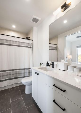 508 Helmsman Street, Charleston, SC 29492