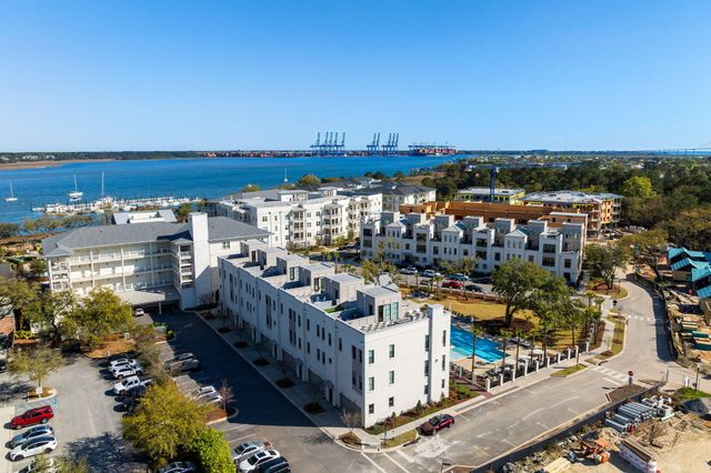 508 Helmsman Street, Charleston, SC 29492