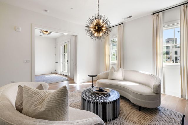 508 Helmsman Street, Charleston, SC 29492