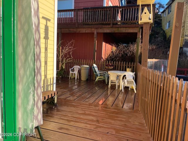 158-160 Thomas Street, 404 Stedman, Ketchikan, AK 99901