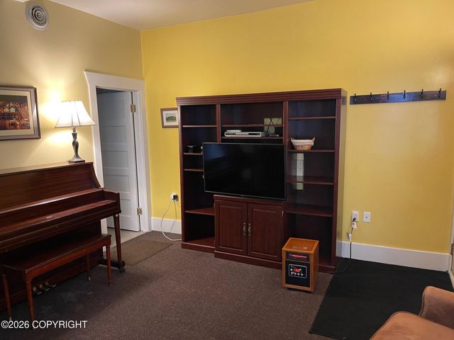 158-160 Thomas Street, 404 Stedman, Ketchikan, AK 99901