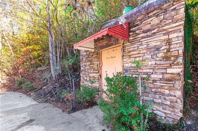 339 Wehunt Road, Blue Ridge, GA 30513