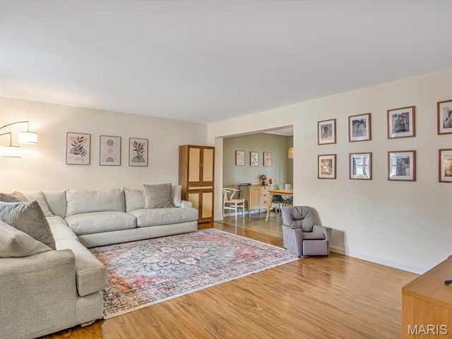 1005 Daniel Drive, Maryville, IL 62062