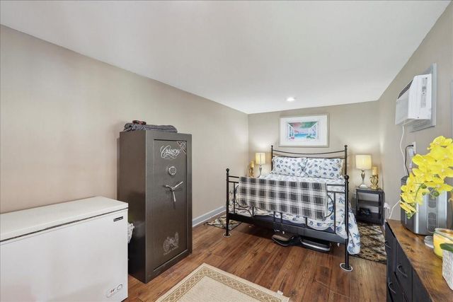 22922 Lunes Street, Galveston, TX 77554