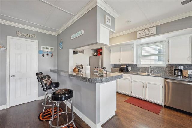 22922 Lunes Street, Galveston, TX 77554