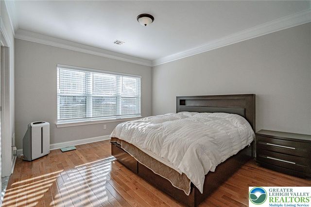 1490 East 7th Street, Bethlehem City, PA 18015