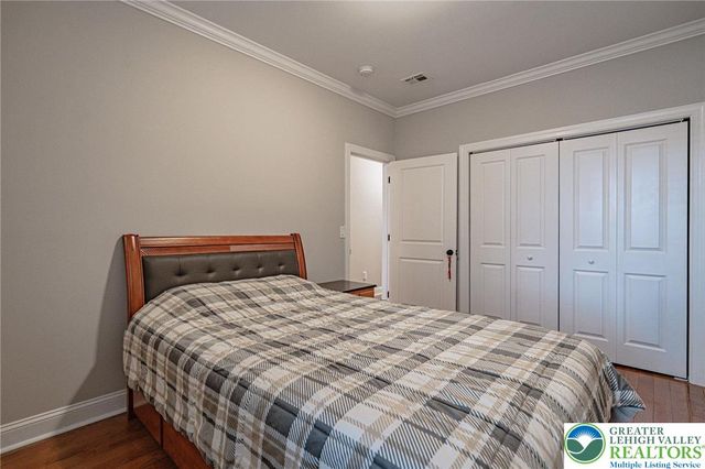 1490 East 7th Street, Bethlehem City, PA 18015