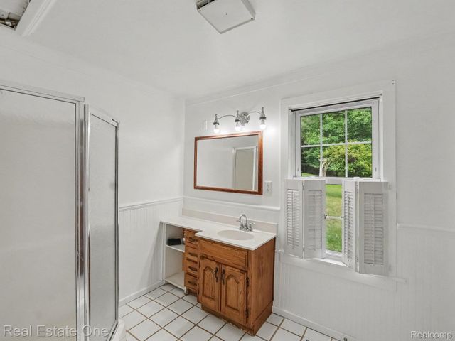 1275 Rosell Road, Rose Township, MI 48442