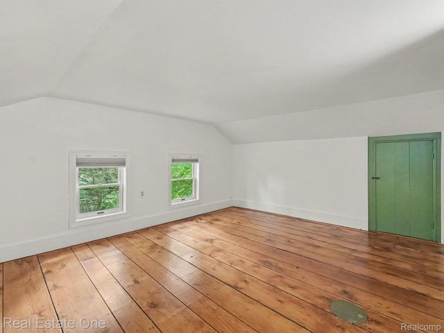 1275 Rosell Road, Rose Township, MI 48442