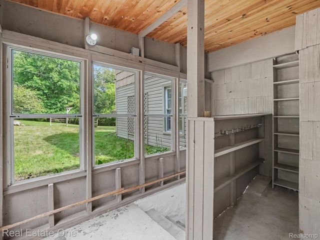 1275 Rosell Road, Rose Township, MI 48442