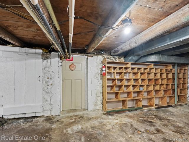 1275 Rosell Road, Rose Township, MI 48442