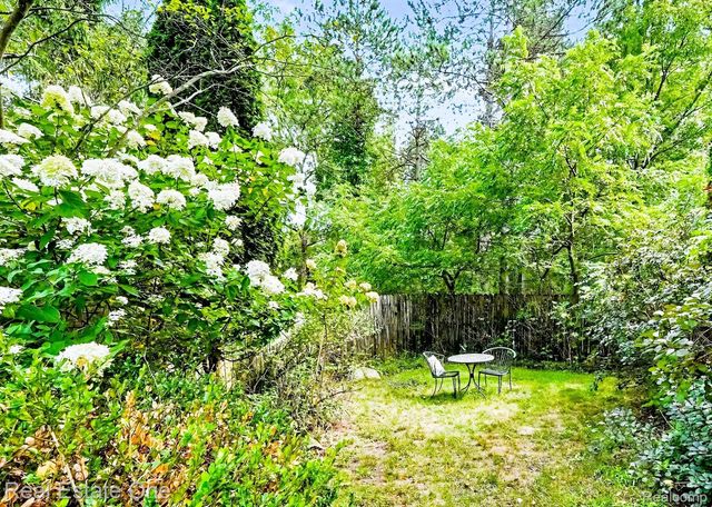 1275 Rosell Road, Rose Township, MI 48442