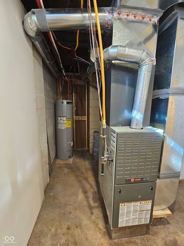 3260 Baltimore Avenue, Indianapolis, IN 46218