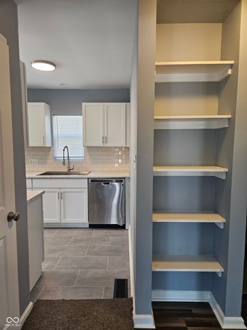 3260 Baltimore Avenue, Indianapolis, IN 46218