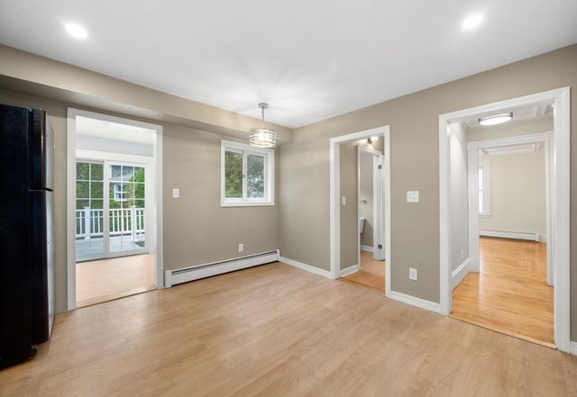 18 Standish Ave, Plymouth, MA 02360
