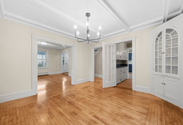 18 Standish Ave, Plymouth, MA 02360
