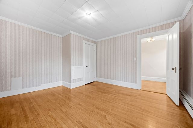 18 Standish Ave, Plymouth, MA 02360