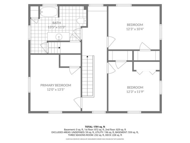 18 Standish Ave, Plymouth, MA 02360