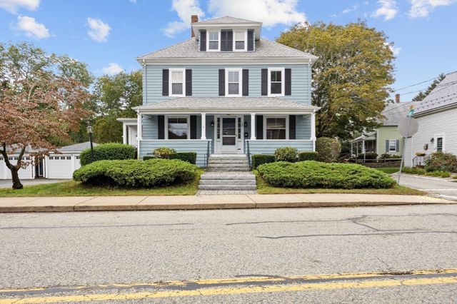 18 Standish Ave, Plymouth, MA 02360