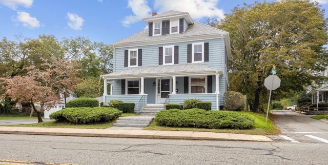18 Standish Ave, Plymouth, MA 02360