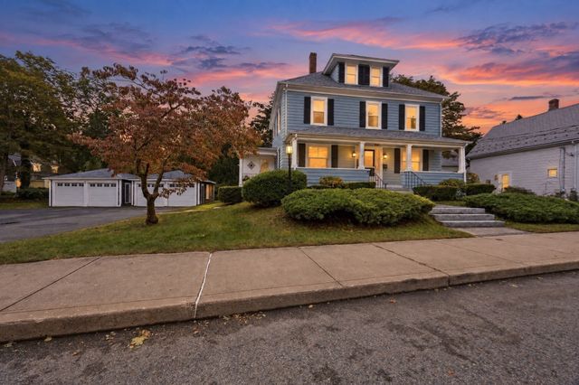 18 Standish Ave, Plymouth, MA 02360