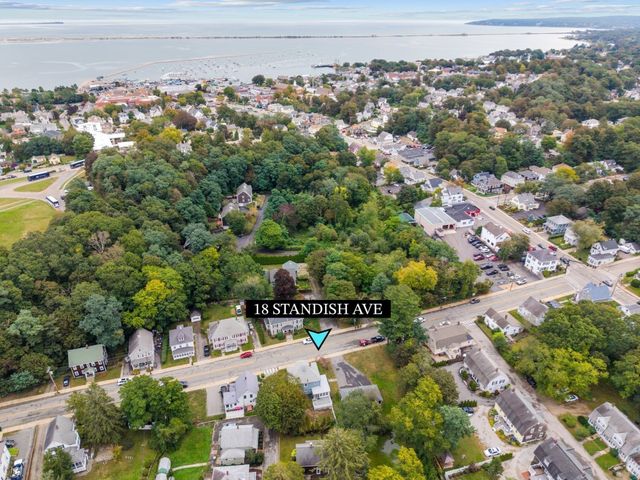 18 Standish Ave, Plymouth, MA 02360