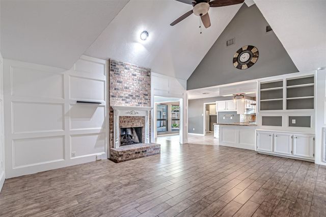 8211 Riverglade Drive, Houston, TX 77095