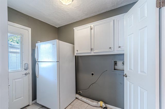 8211 Riverglade Drive, Houston, TX 77095