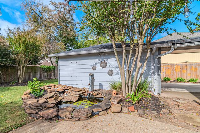 8211 Riverglade Drive, Houston, TX 77095