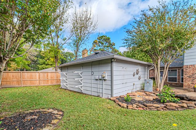 8211 Riverglade Drive, Houston, TX 77095