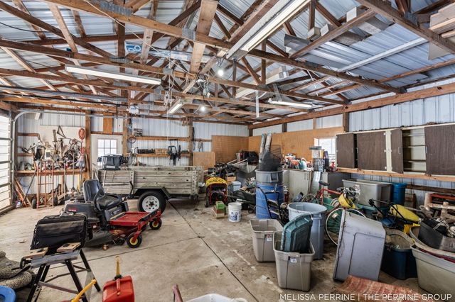 8930 Hanna Lake Avenue SE, Caledonia, MI 49316