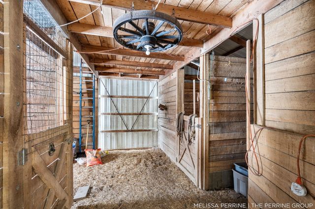 8930 Hanna Lake Avenue SE, Caledonia, MI 49316