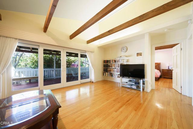 4711 Briggs Avenue, La Crescenta, CA 91214