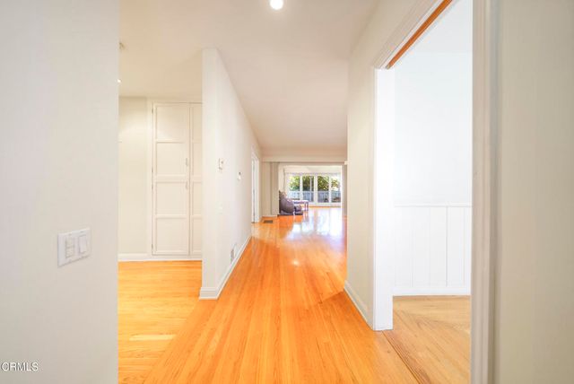 4711 Briggs Avenue, La Crescenta, CA 91214