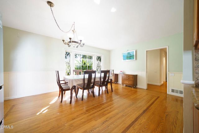 4711 Briggs Avenue, La Crescenta, CA 91214