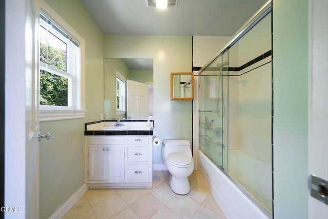 4711 Briggs Avenue, La Crescenta, CA 91214