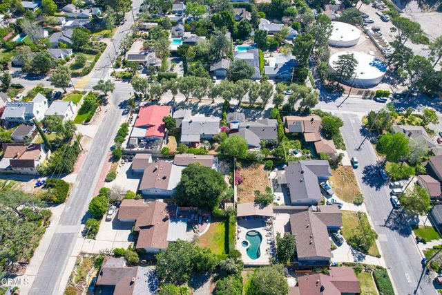 4711 Briggs Avenue, La Crescenta, CA 91214