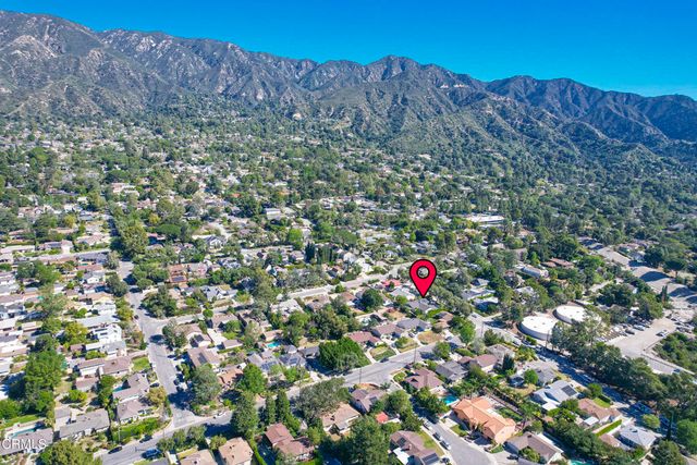 4711 Briggs Avenue, La Crescenta, CA 91214