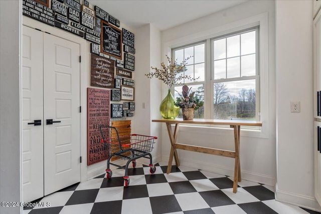 8 Brookhaven Court, Wilton, NY 12866