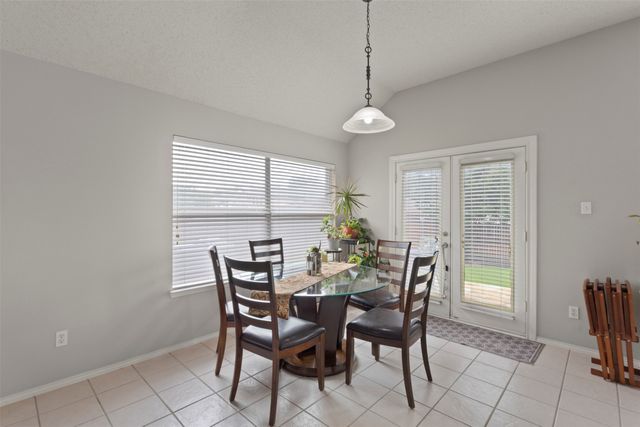 5025 Vineyard Lane, Mckinney, TX 75070