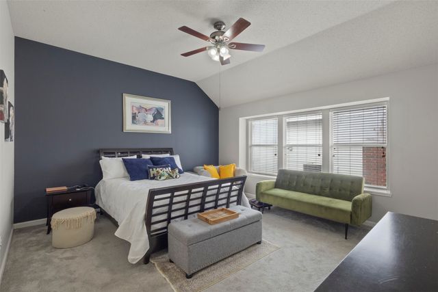 5025 Vineyard Lane, Mckinney, TX 75070