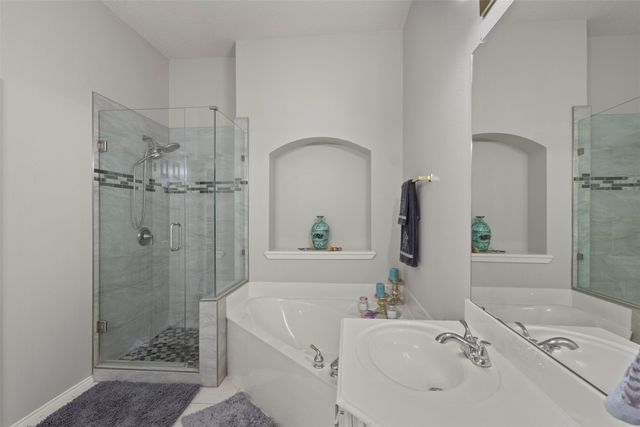 5025 Vineyard Lane, Mckinney, TX 75070