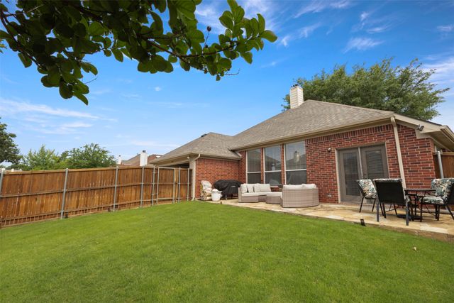 5025 Vineyard Lane, Mckinney, TX 75070