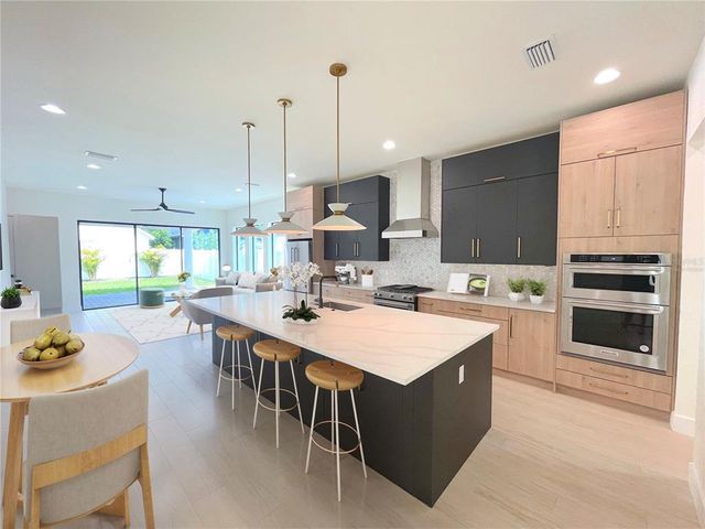 733 DARTMOUTH STREET, Orlando, FL 32804